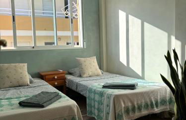 Playa de Miramar - 3 Min Walk to the Beach, Family-Friendly, Near Gandia - Foto 16