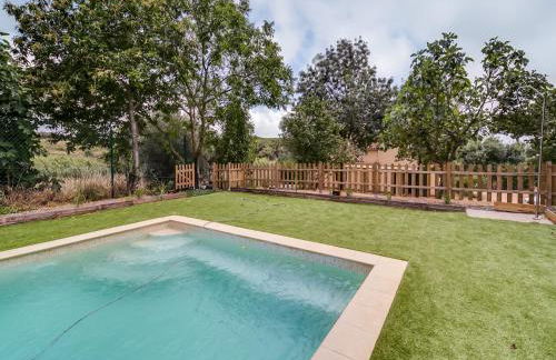 Villa in Palafolls with Private Pool & BBQ - Foto 1