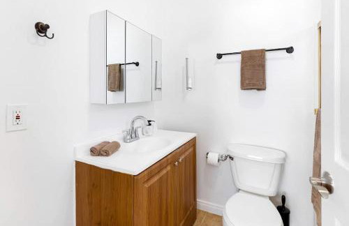 Spacious Culver City 4BR - Half Block from Amazon - Foto 13