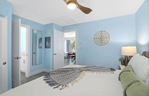 Sea Breeze - Pet Friendly, Located in Siesta Key Village, Steps to Siesta Key Beach! - Foto 16
