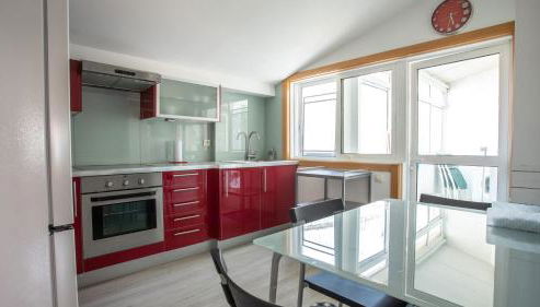 Ático con vistas inmejorables al puerto - Foto 4