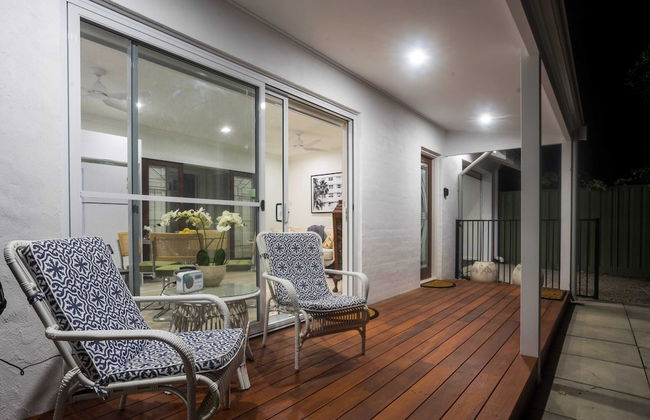 Beautiful Pet Friendly 1BR Cottage With Patio - Photo 15