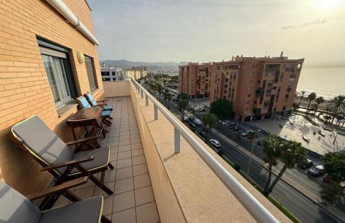 Atico Mirador Paseo Antonio Banderas primera linea de playa y piscina - Foto 39