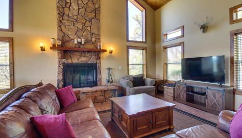 Mtn-View Hilltop Hideaway with Deck in Show Low - Foto 4