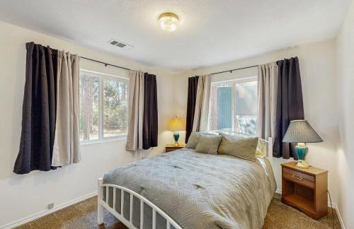 1 Mi to Boat Launch Lake-View Chiloquin Retreat - Photo 16