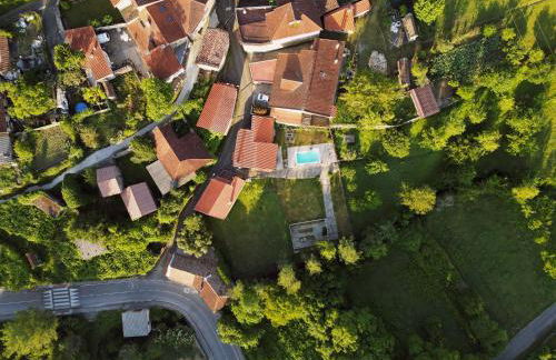 Cozy Galician Stone Farmhouse with Fireplaces and Pool - Foto 23
