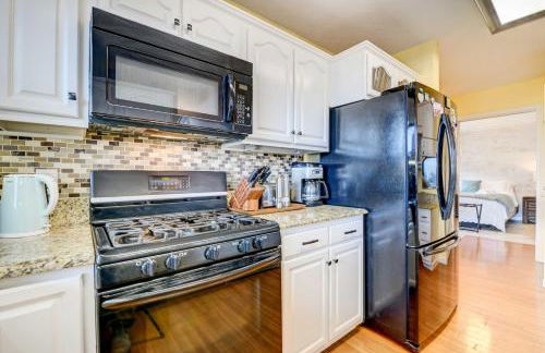 Stunning Maggie Valley Getaway with Decks, Fire Pit! - Foto 10