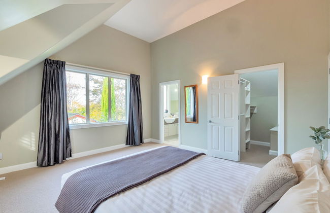 Castor Bay Home near Albany Sleeps 9 - Foto 13