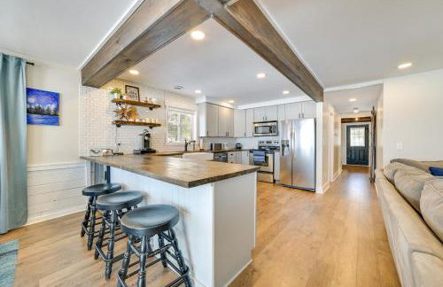 Cozy Waterfront Hale Cottage on Long Lake! - Foto 2