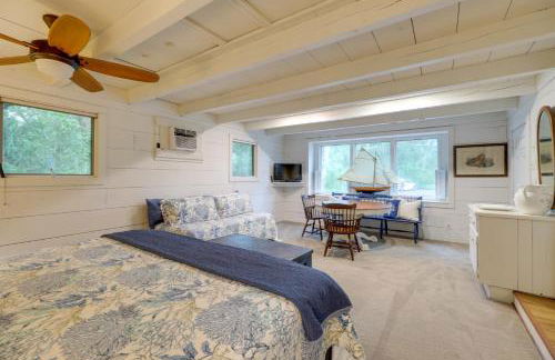 Nantucket Cottage with Fishing Dock and Sunsets - Foto 4