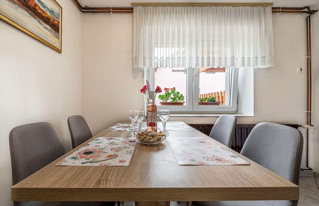 Pool House Mr ek Family Friendly - Photo 45