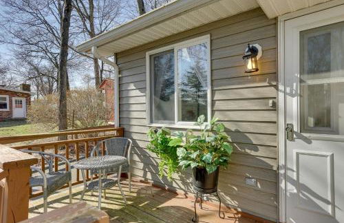Milford Family Home with Koi Pond and Porch! - Foto 36