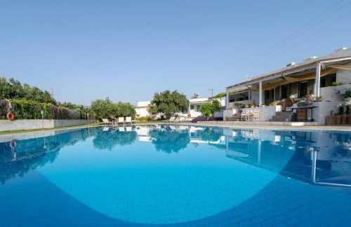 Aeolus pool apts - Photo 30