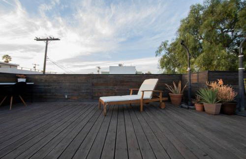 Venice Beach Rooftop House with Parking steps to beach - 30 days or longer rental - Foto 13