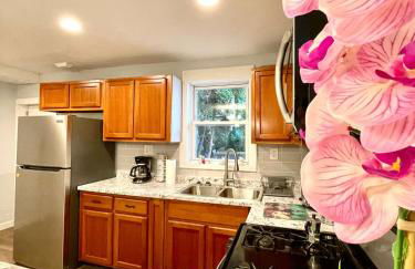 Very cozy 3 bedroom house close to everything - Foto 15