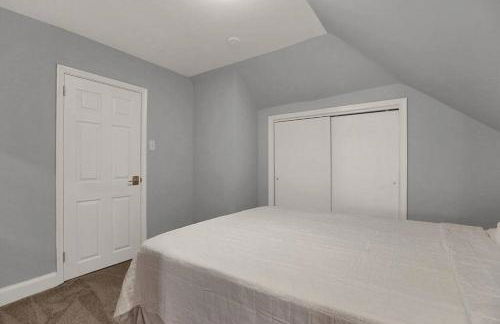 Suites on Seneca - Gorgeous One Bedroom Apartment - Foto 19