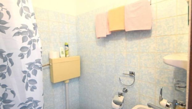 Smilje - Good Location & Parking - R2 - Foto 5, Baño