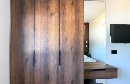 Celeste Luxury Villas - Photo 39