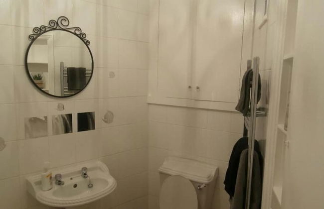 Charming Seafront 2-bed Apartment in Llandudno - Foto 8