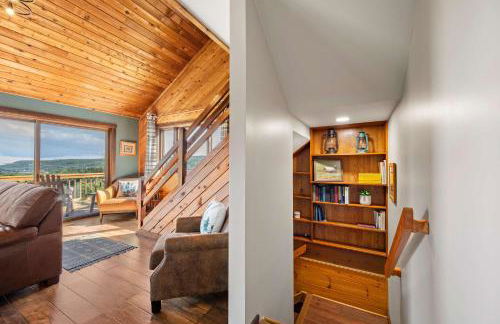 Family-Friendly Cabin with Heated Pool & Sauna - Foto 13