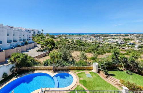 Albufeira - Sun, Pool and Marina View! - Foto 18