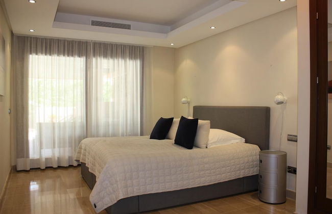 Private Pool Apartment Near Beach - Photo 4