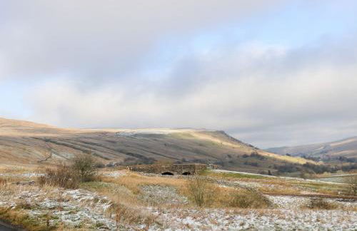 The Hayloft at Tennant Barn - Foto 23