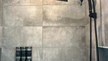 1280 Bungalow - Photo 3