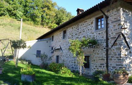 Ala di Maniero in Agriturismo Valdrago in Toscana, nel Verde Mugello sulle Colline di Firenze Autodromo Mugello Circuit - Foto 42