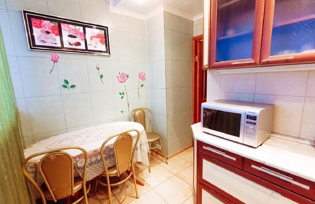 Apartment near Central Square - Photo 16