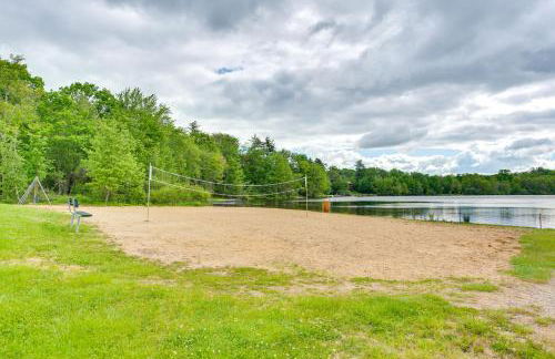 Quiet New Hampshire Getaway with Game Room! - Foto 34