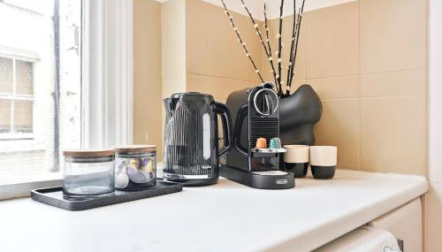 Huge 2 Bedrooms 3 Beds! Covent GDN 3 min to subway - Foto 3