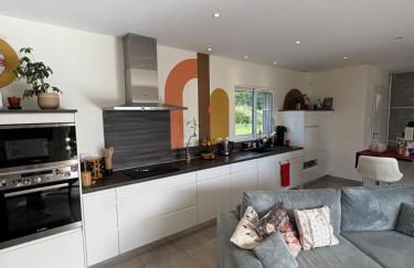 Maison 6 pers avec piscine proche des Cascades du Sautadet - Foto 4