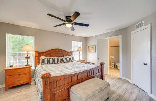 Bandera Carriage House with Medina River Access! - Foto 9