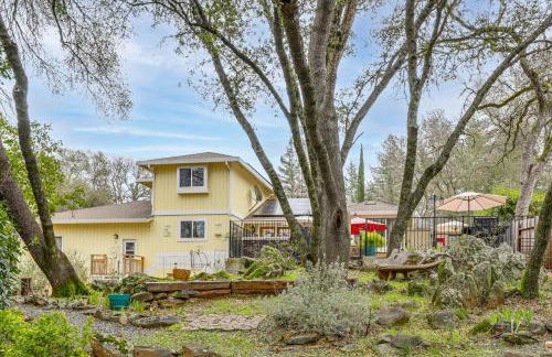 Hot Tub and Huge Patio Home 5 Mi to Old Town Auburn - Foto 31