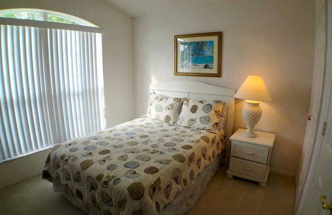 4BR 3BA Home in Indian Creek by CV-2675 - Foto 2