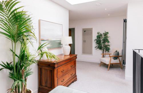 Verdant Rise - Contemporary Country Retreat - Foto 68