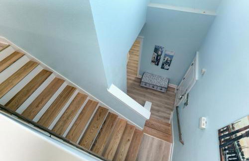 Cozy Beach Home with Resort Amenities, Oceanbay, lake views and 3 decks! - Foto 17