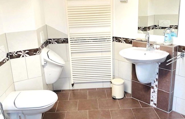 Junkerath Romantic Garden Stay - Foto 9