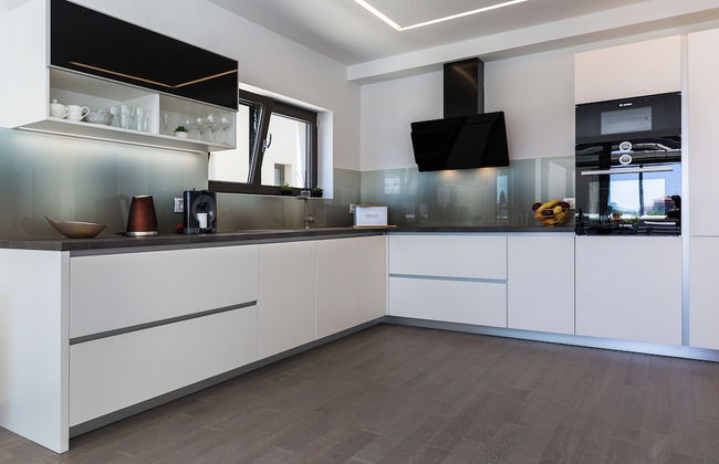 Shell Luxury Residences - Photo 19