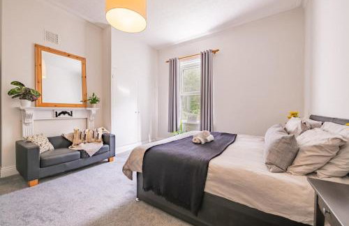 Spacious 4BR Home - Extra Sleeping Prestigious Spot - Foto 34