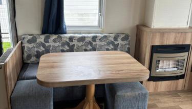 Beautiful 2 bedroom caravan , Leysdown - Foto 4