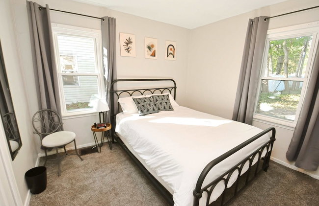 3 Blocks to Notre Dame 2 Bedroom 1 Bath Home 815 - Foto 17