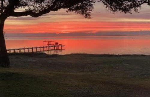 Private Cozy Waterfront Cabin - Foto 18