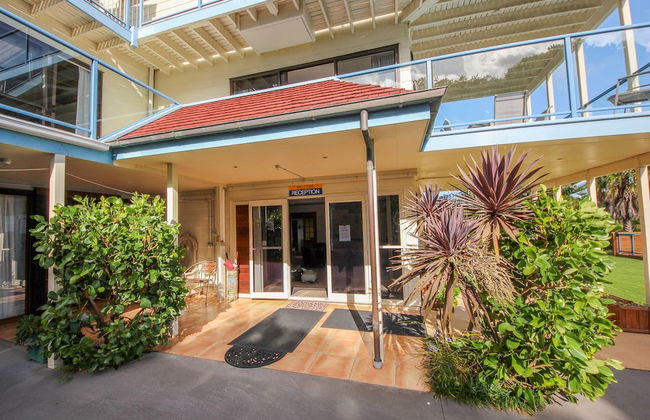 By the Bay Beachfront Apartments - Foto 2