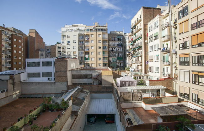 BBarcelona Gaudi Flats - Photo 42