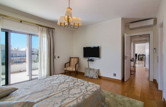 Luxury Penthouse 3 Bedrooms Olhos de Água - Foto 9