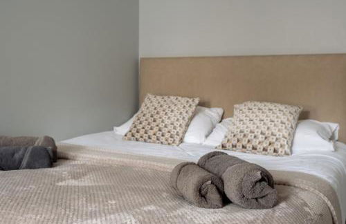 Gorgeous House with BBQ Patio - Foto 11