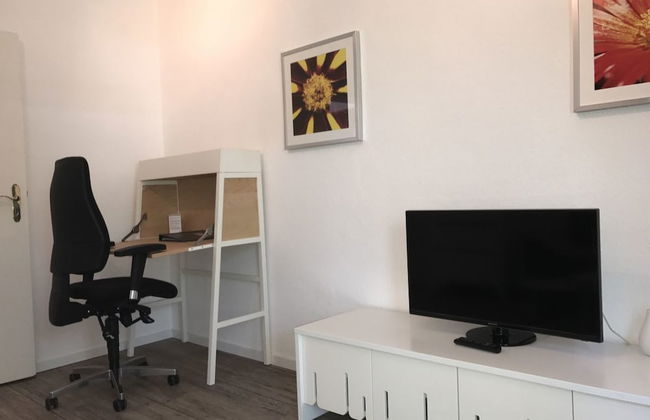 Travel Apartments - Photo 14