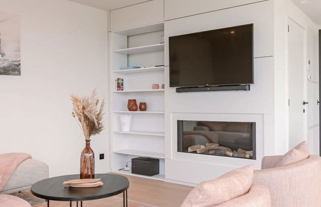 Luxurious Penthouse With Beautiful Seaview - Photo 5